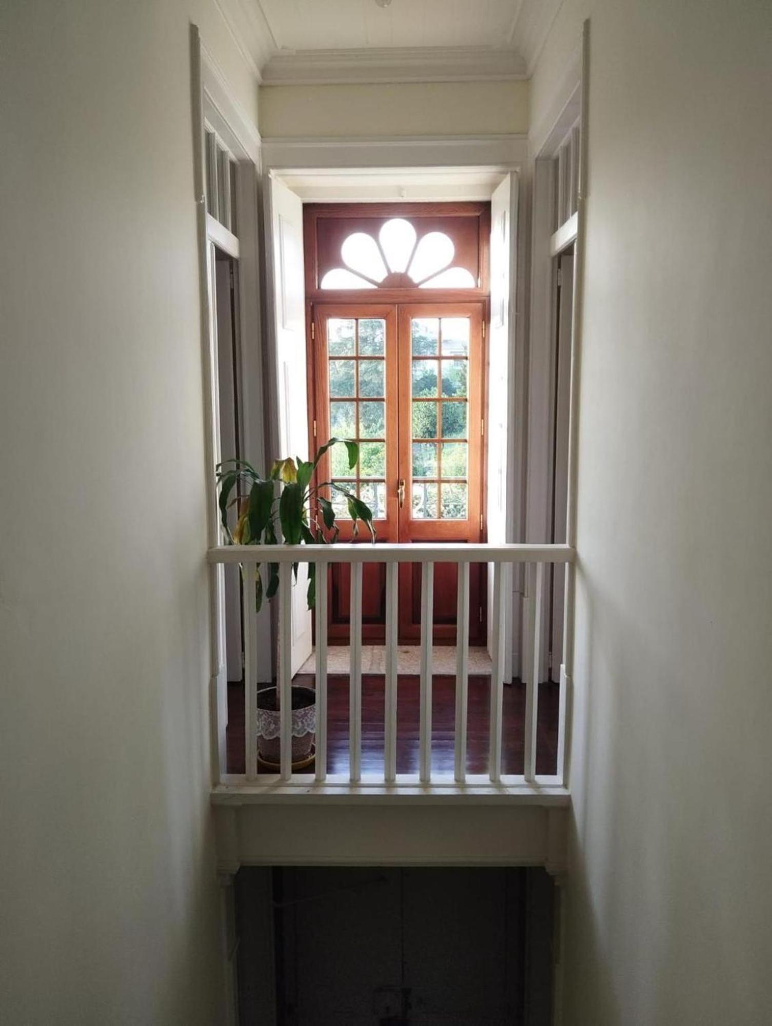 Casa Dos Livros - Guest House Vila Nova de Tazem Exterior photo